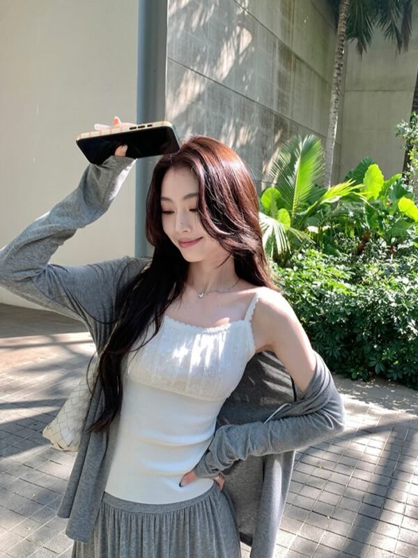 初戀味道 蕾絲拼接吊帶背心 白