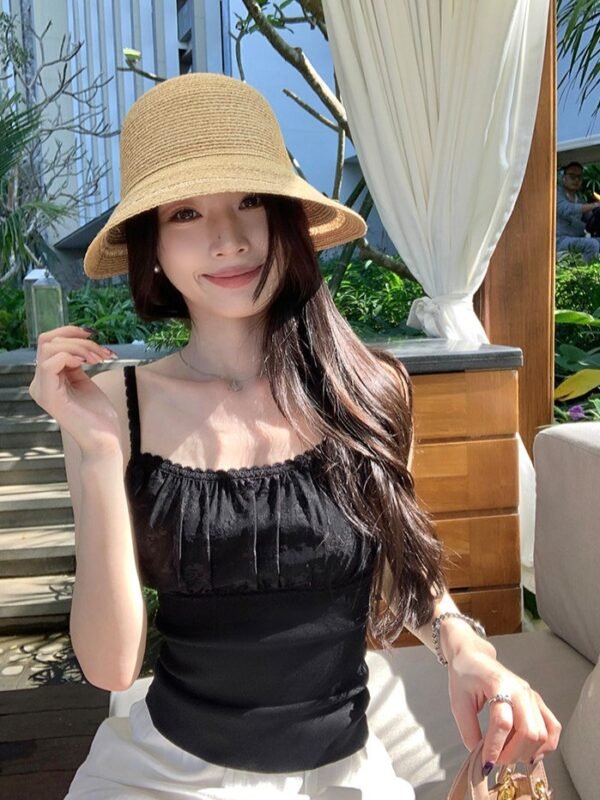 初戀味道 蕾絲拼接吊帶背心 黑